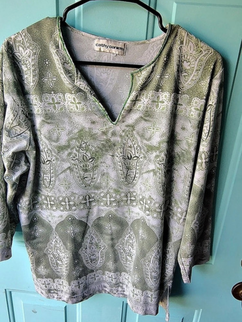 cathy daniels Paisley V-Neck Blouse in Green & white Size Large